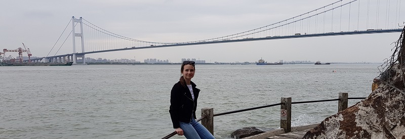 Alex relaxing by the Yangtze river near Shanghai during her paid Teaching placement in China. 
